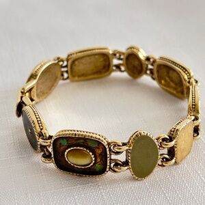 Vinatage Liz Claiborne Floral Link Bracelet Gold Tone Track Chain